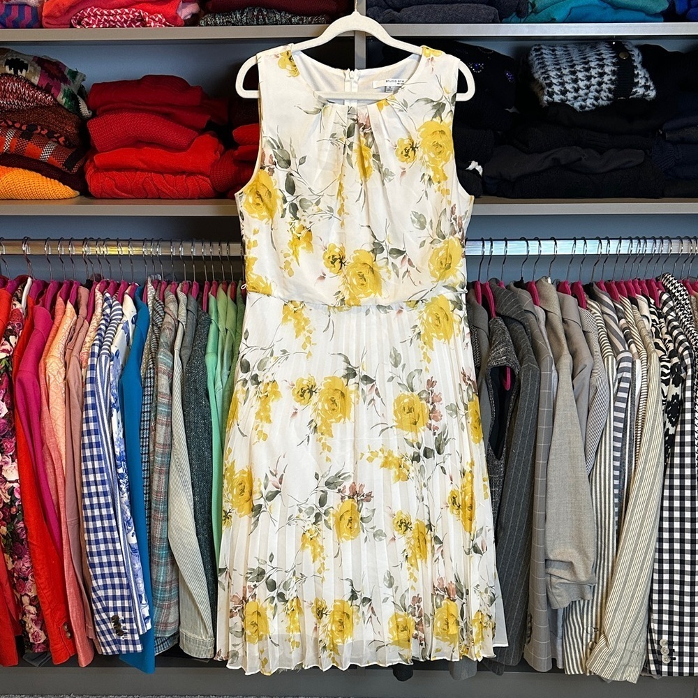 Studio One white/yellow floral sleeveless back zipper pleated midi dress size 10